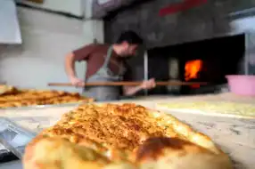 Bayburt'ta Ramazan Pidelerine Zam! Fiyatlar Ne Kadar?