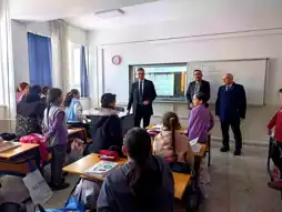 Kahraman, Okulları Ziyaret Etmeye Devam Ediyor