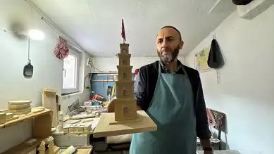Atık Taşlardan Tarihi Yapı Minyatürleri