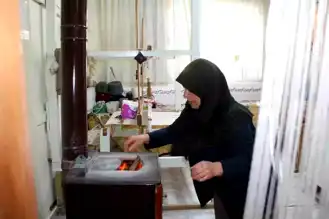 Bayburt'ta Soğukta Sobanın Sıcaklığı