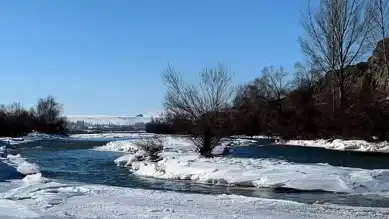 Bayburt'ta Eksi 16 Derece! Hayat Dondu